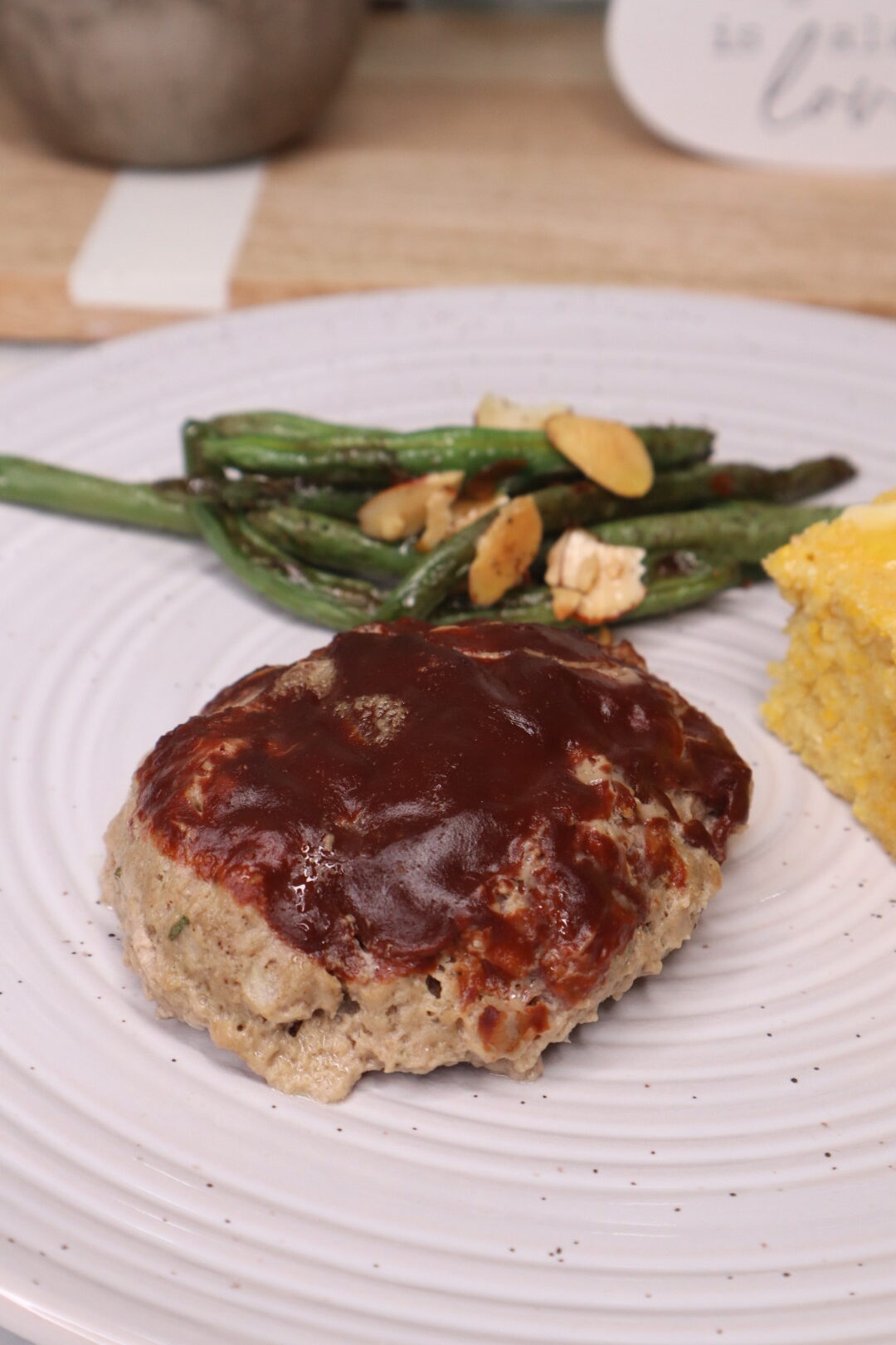 balsamic turkey meatloaves