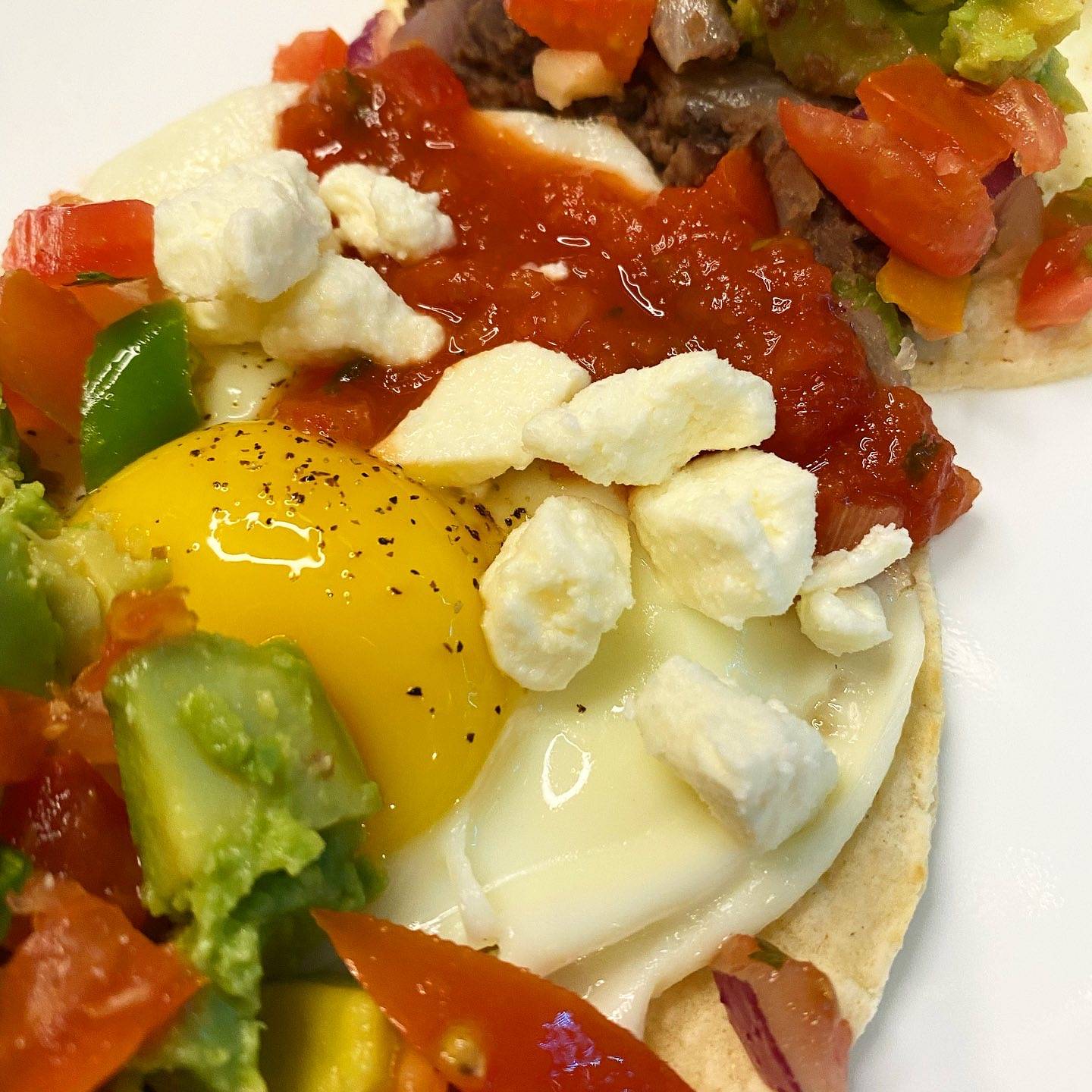close up huevos rancheros