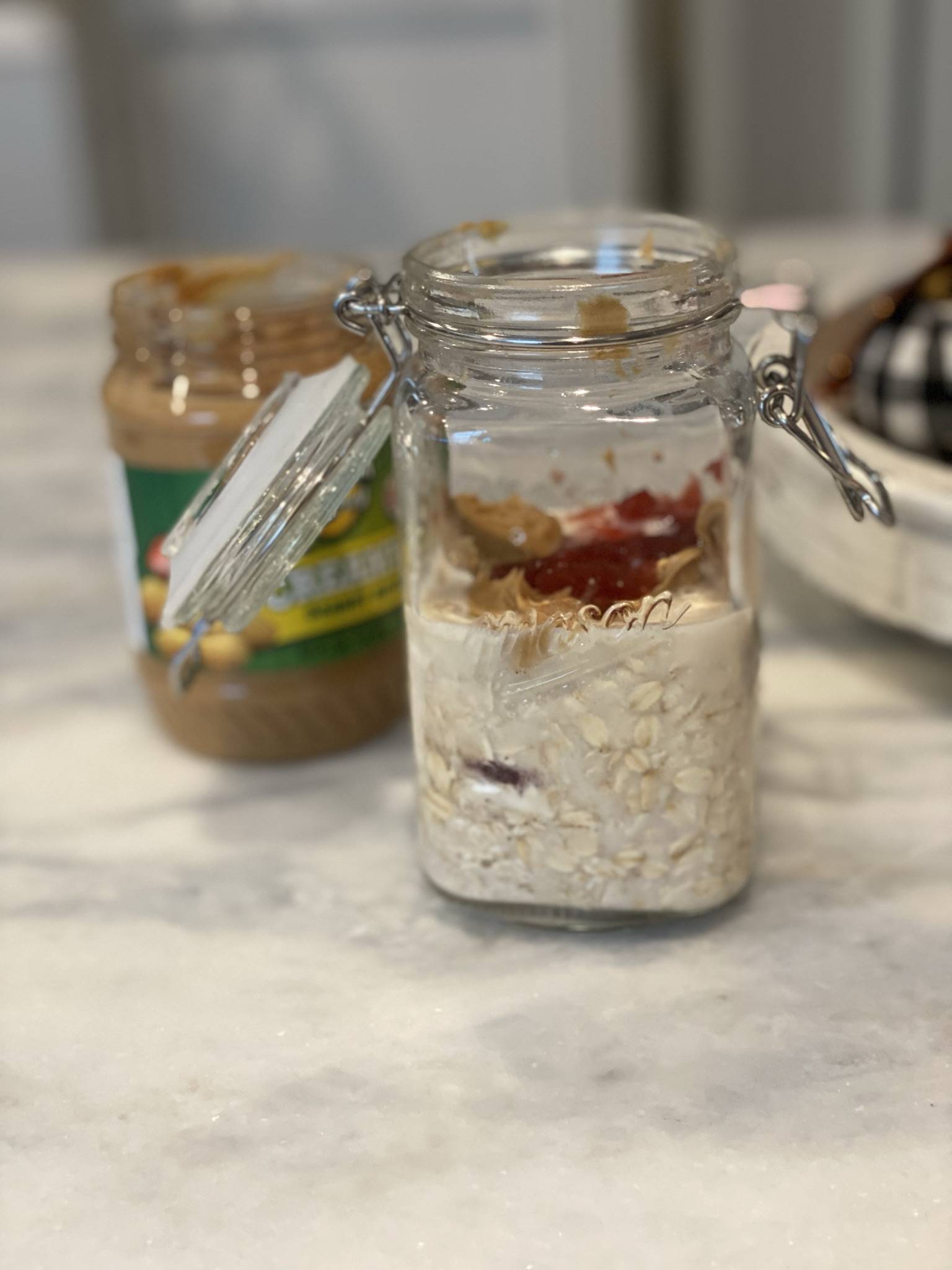 pb&j protein overnight oats