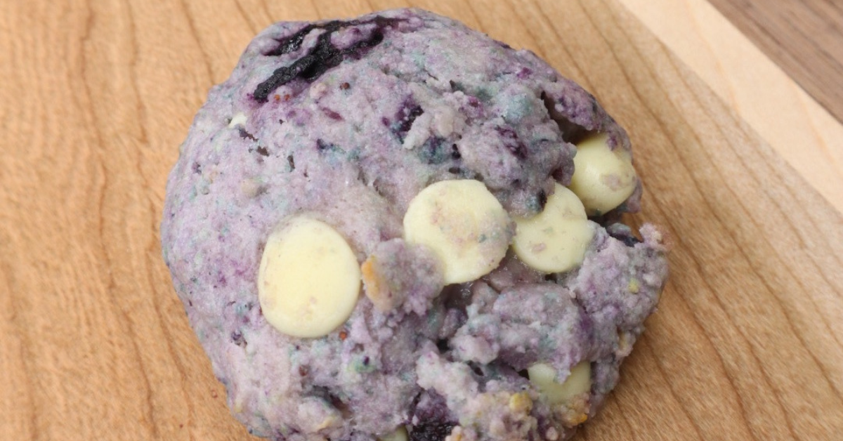 blueberry white chocolate chip cookies