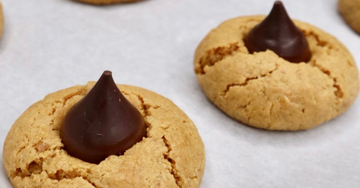 peanut butter blossom cookies