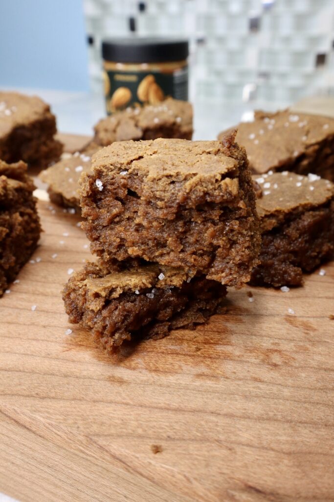 almond butter blondies