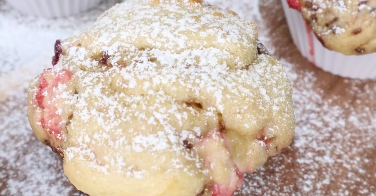strawberry muffins