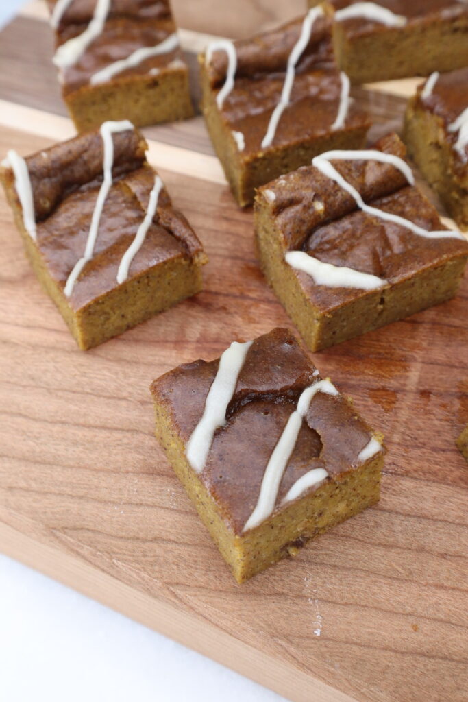 flourless pumpkin pie bars