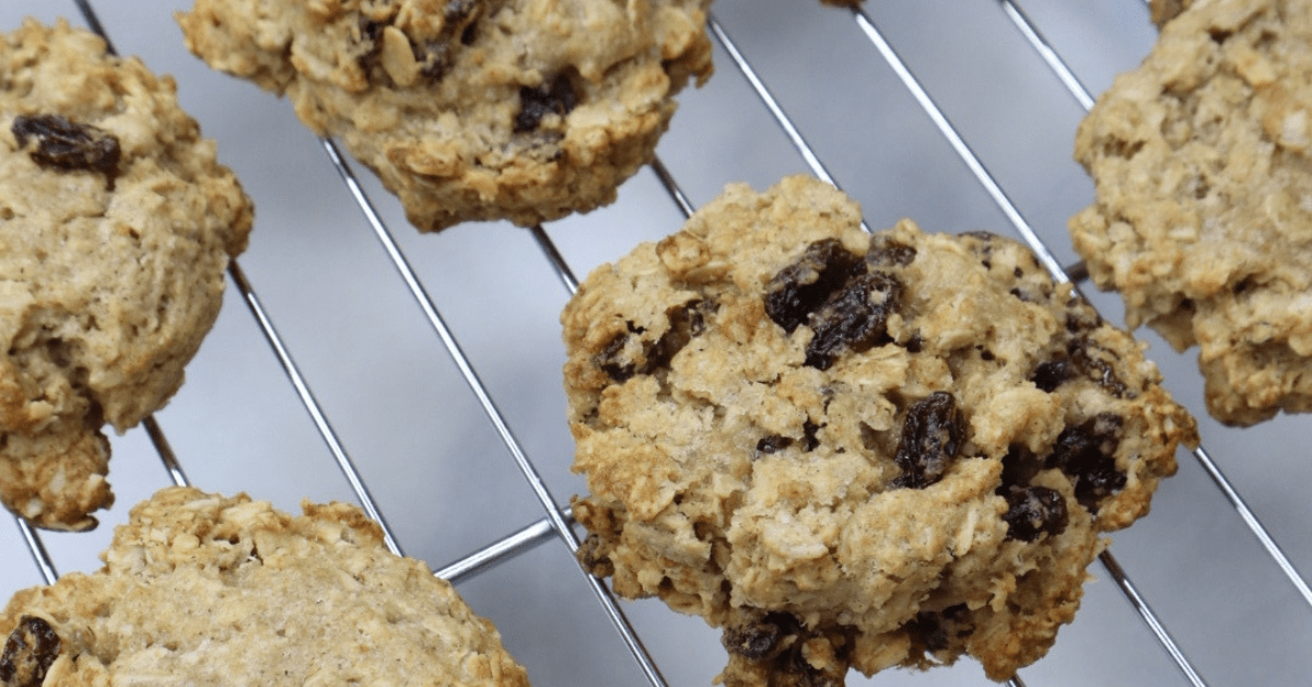 oatmeal raisin cookies