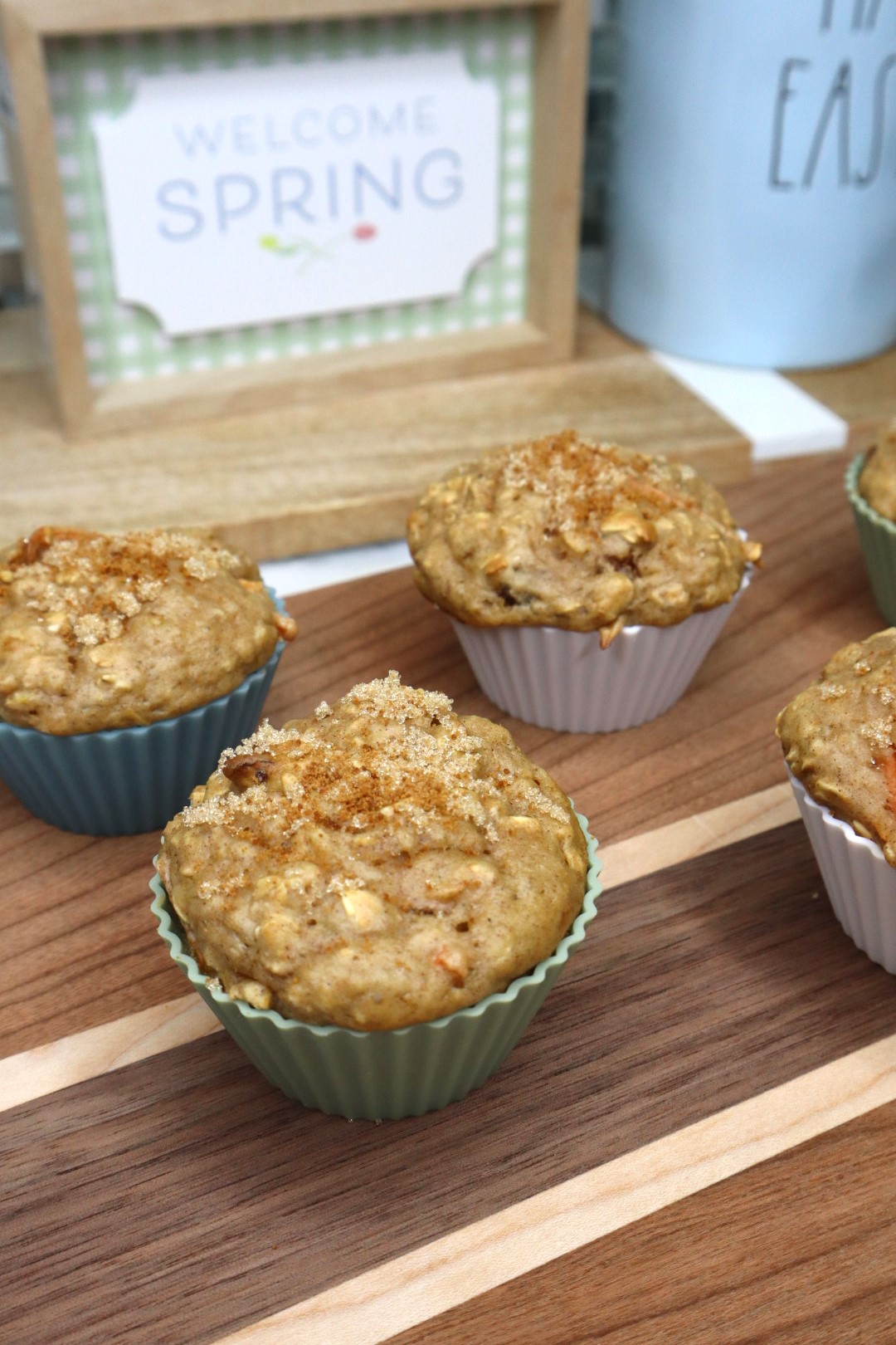 carrot cake date muffins