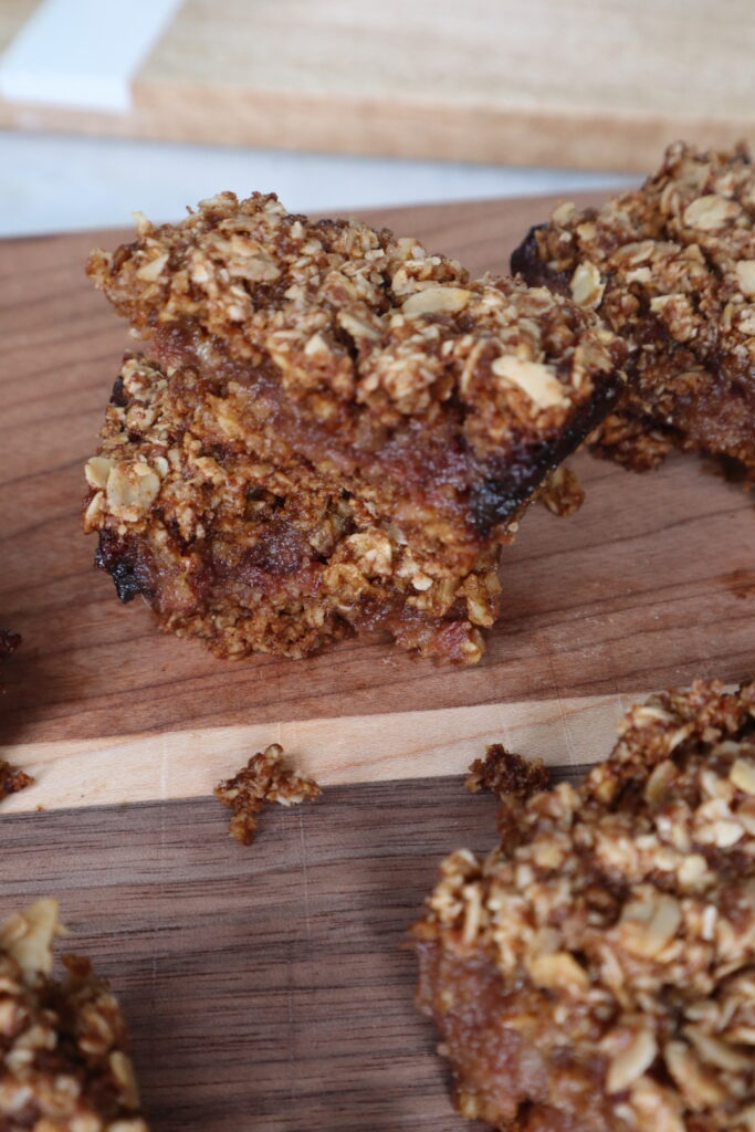 oatmeal date squares