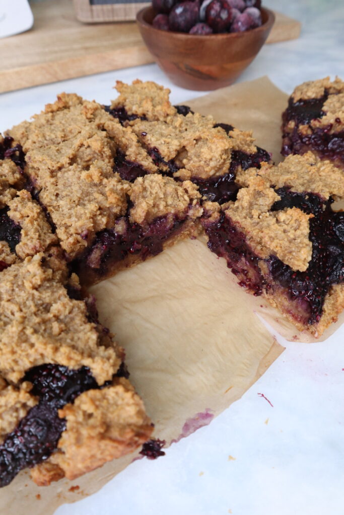 blueberry almond oat bars 