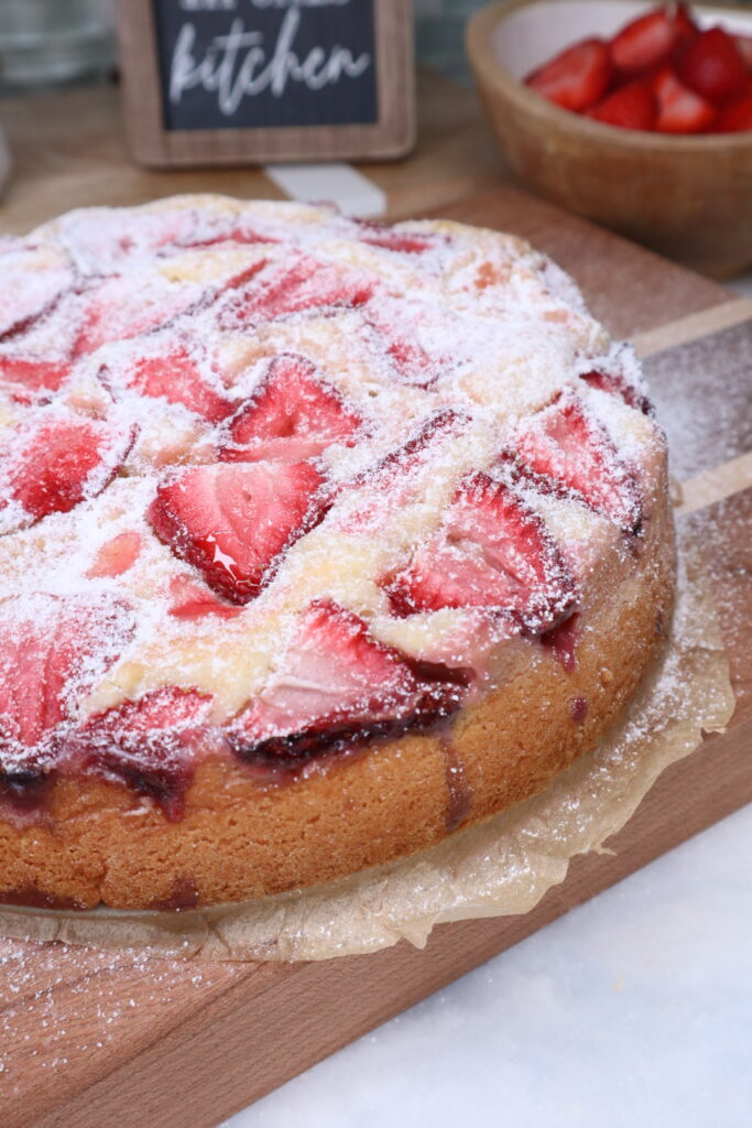 sourdough strawberry cake