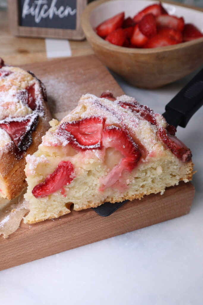 sourdough strawberry cake