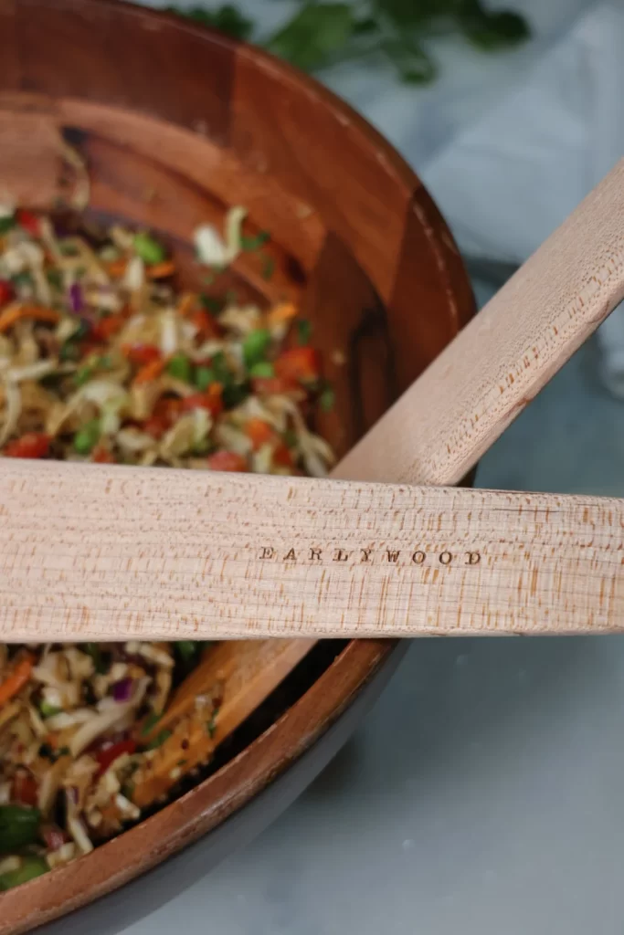 crunchy thai quinoa salad