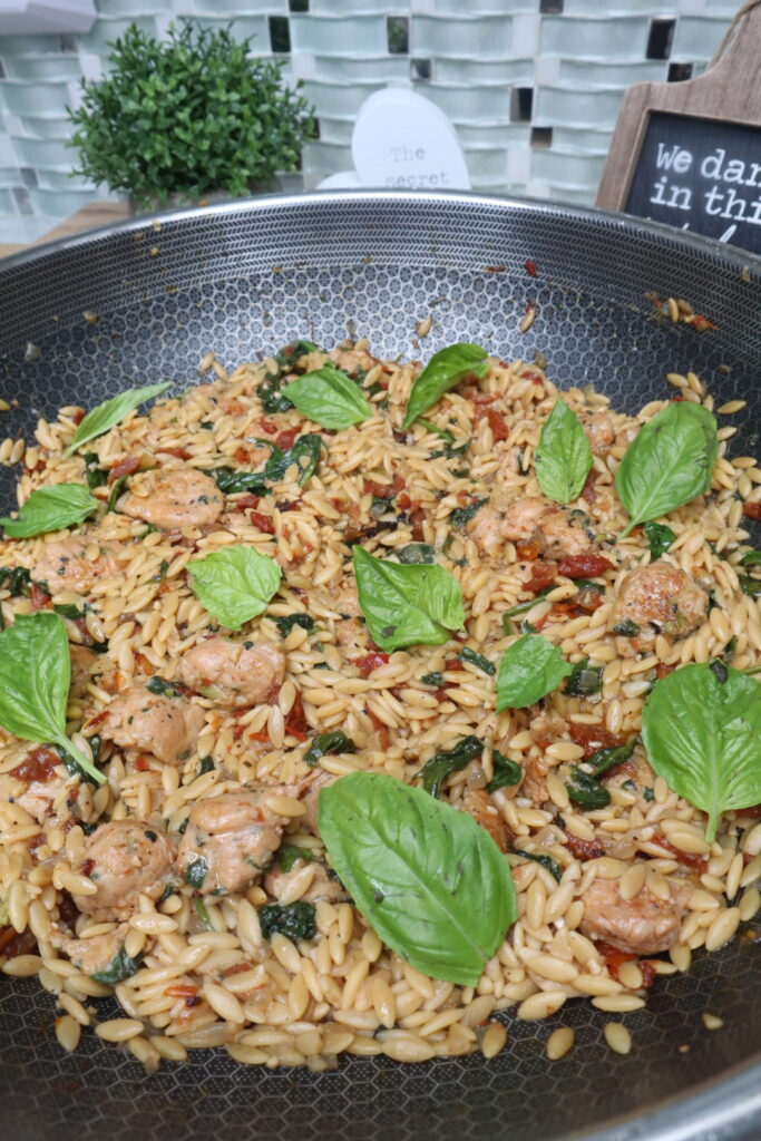 Italian Spinach & Sun Dried Tomato Orzo with Chicken Sausage