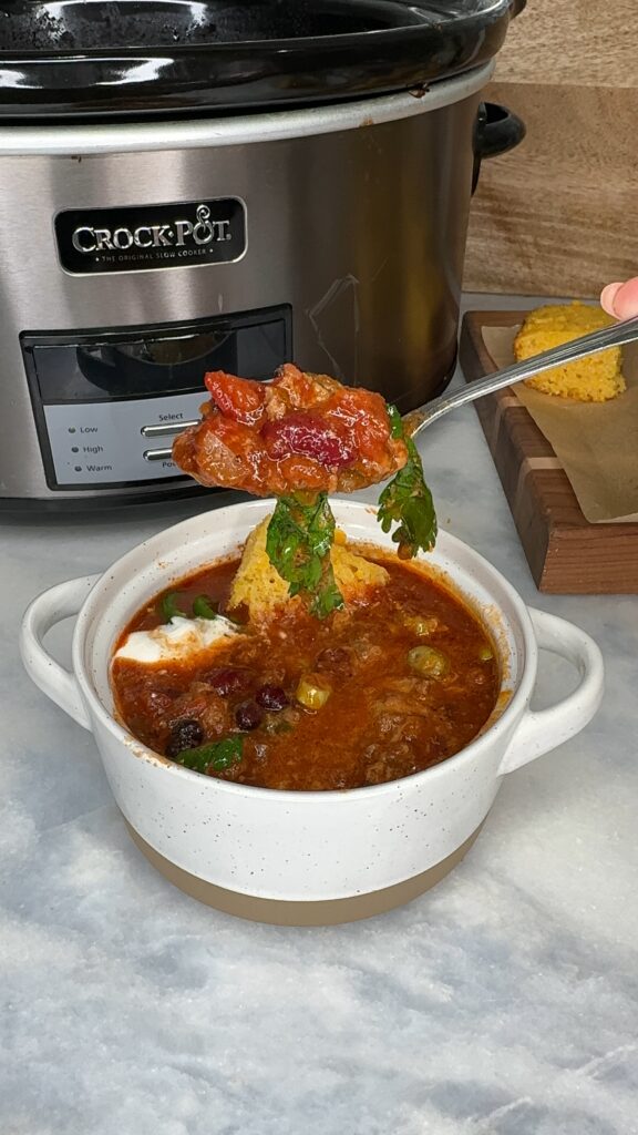 the best healthy crock pot chili