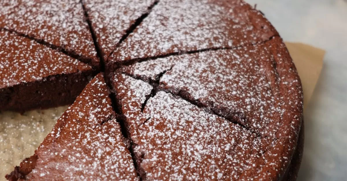 flourless olive oil chocolate cake
