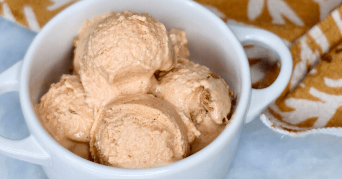 pumpkin cheesecake ice cream