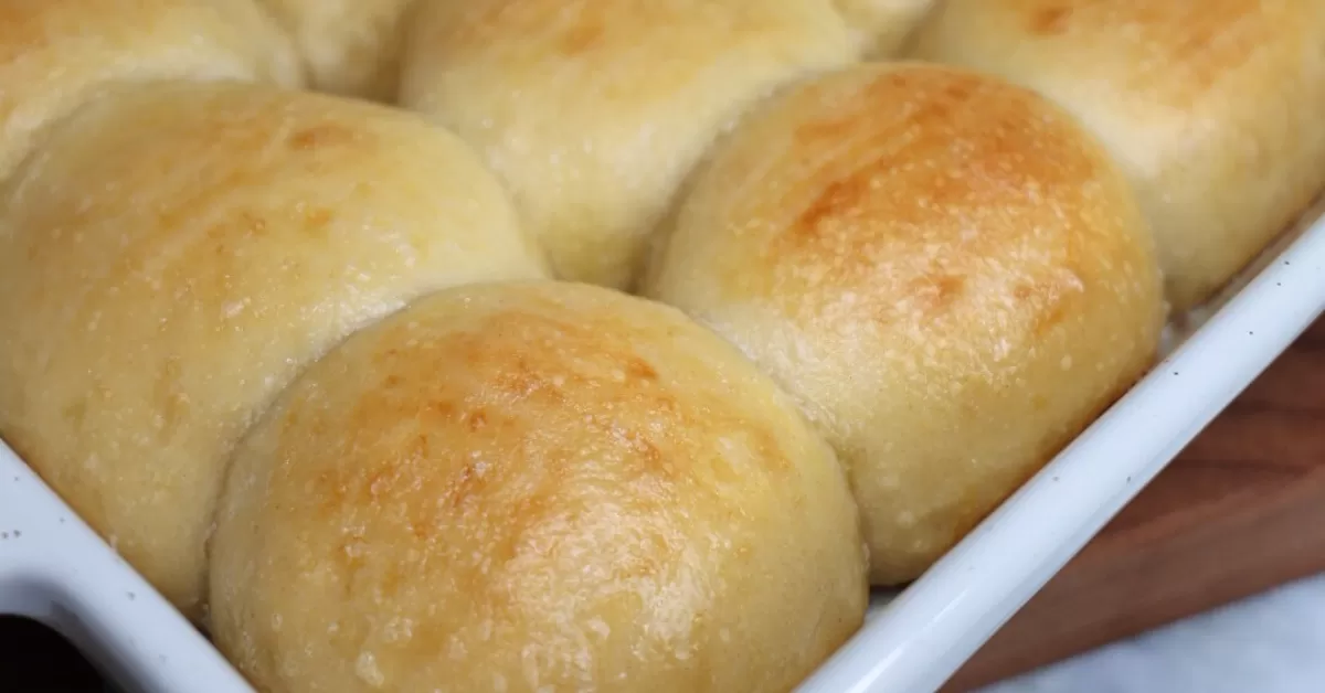 Sourdough Hawaiian Rolls