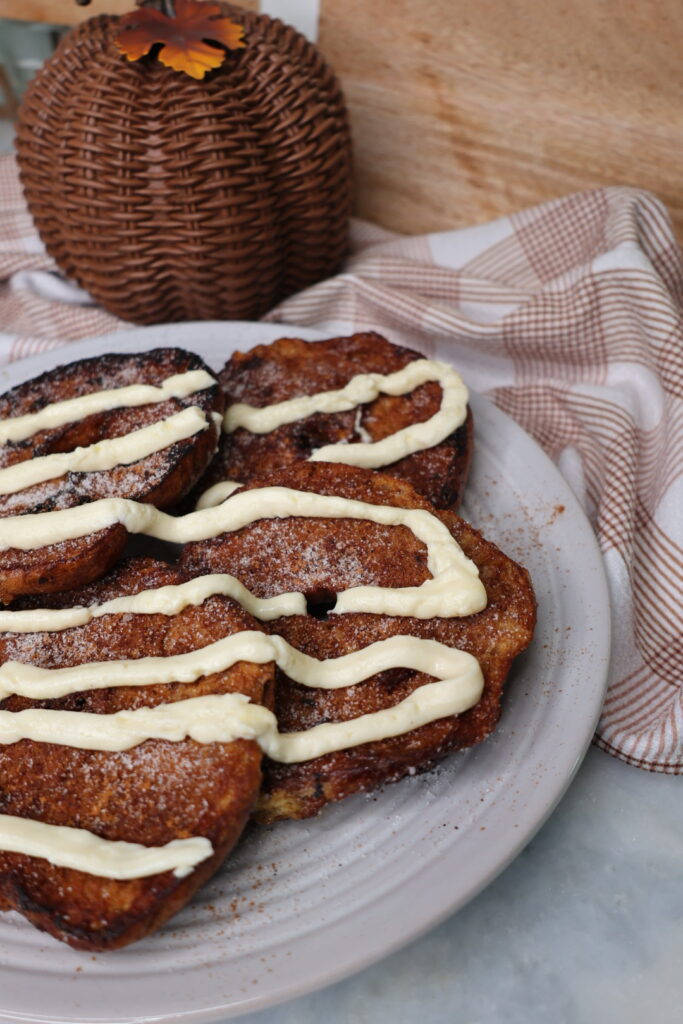 cinnamon roll bagel french toast