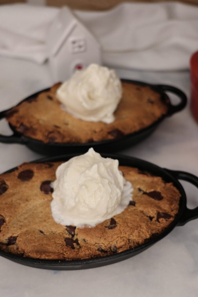 chocolate chip cookie skillet