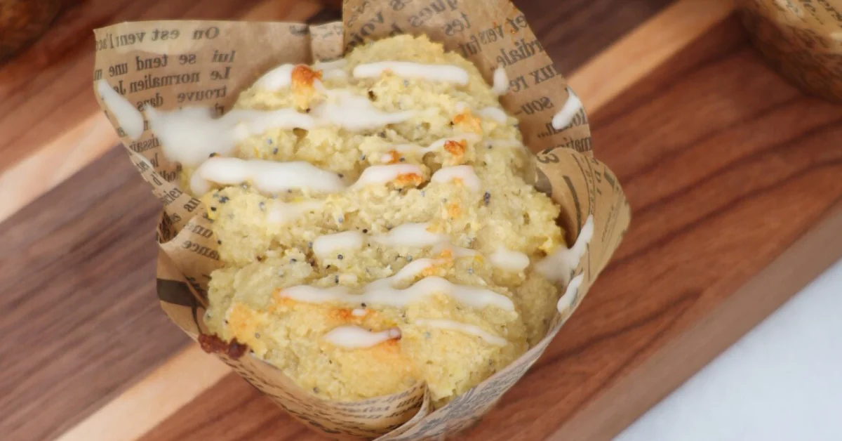 lemon poppyseed muffins