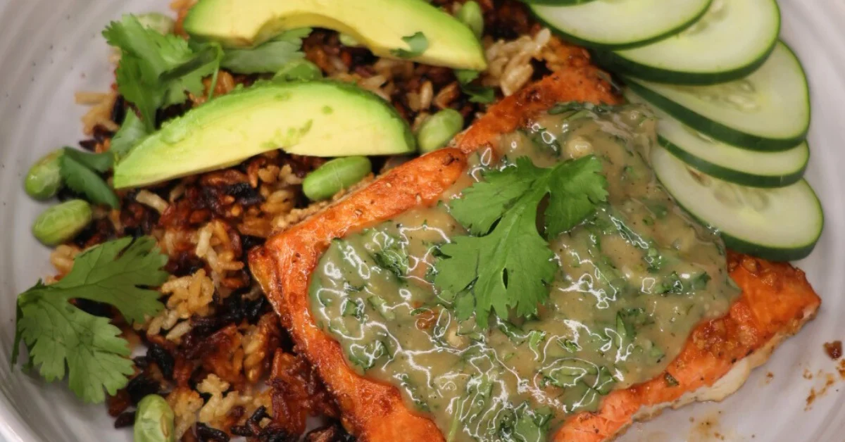 Crunchy Rice Salmon Bowls With Tahini Glaze