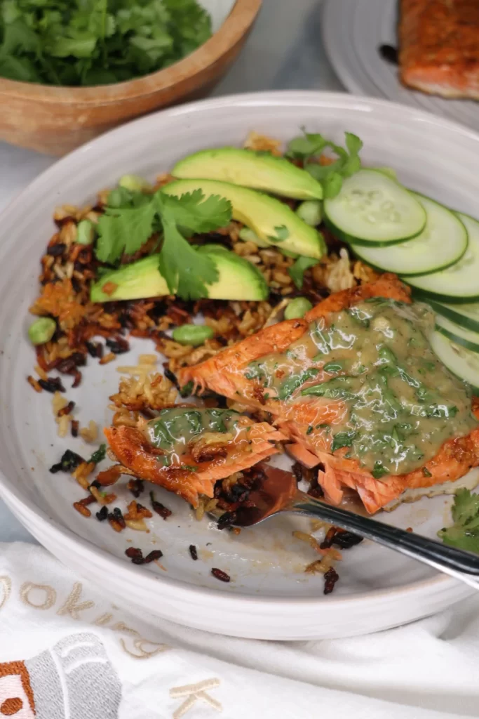 Crunchy Rice Salmon Bowls With Tahini Glaze
