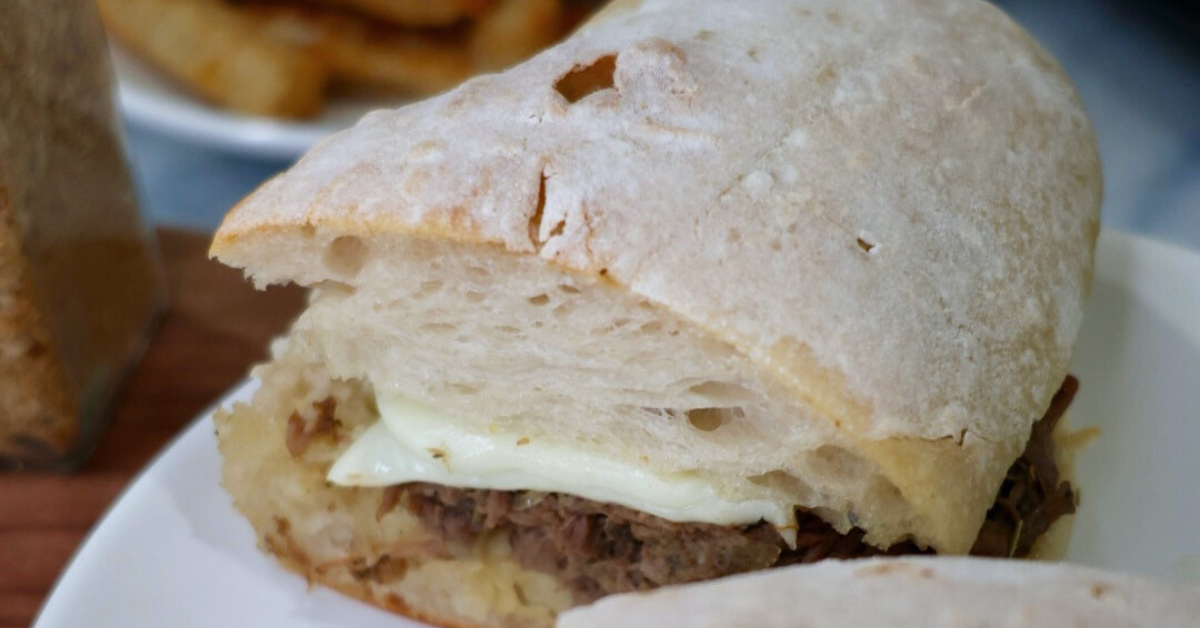 healthy crock pot french dip sandwiches