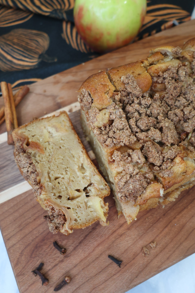 apple fritter greek yogurt cake