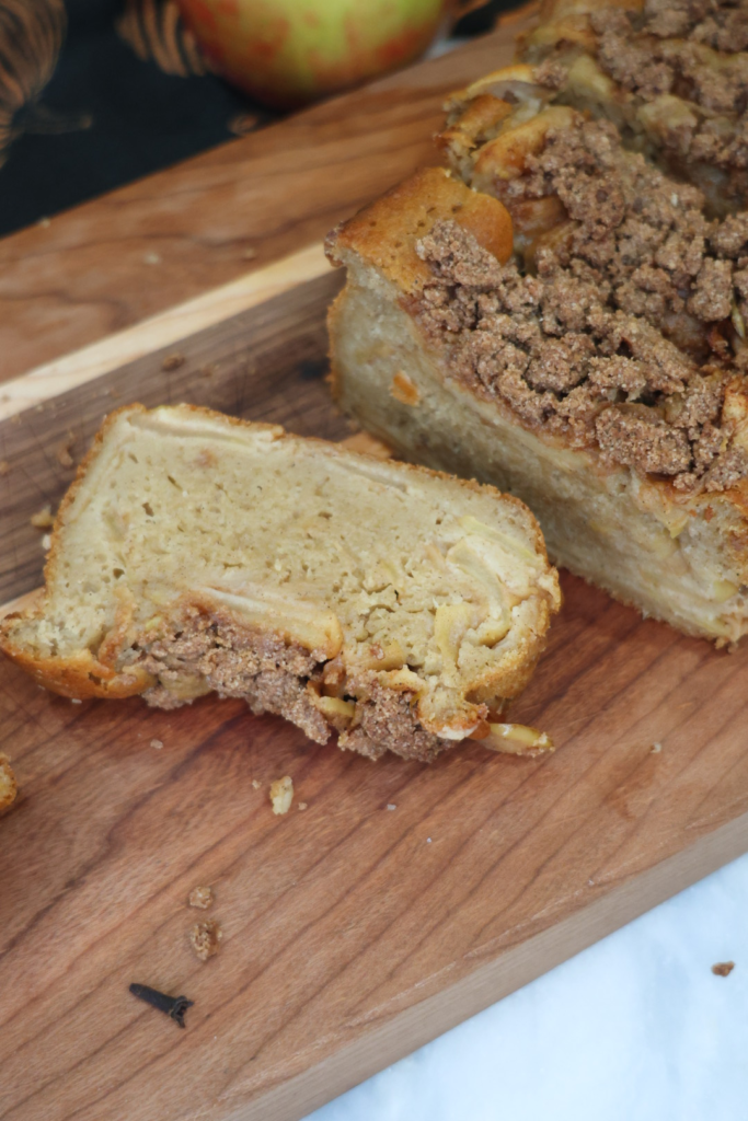 apple fritter greek yogurt cake