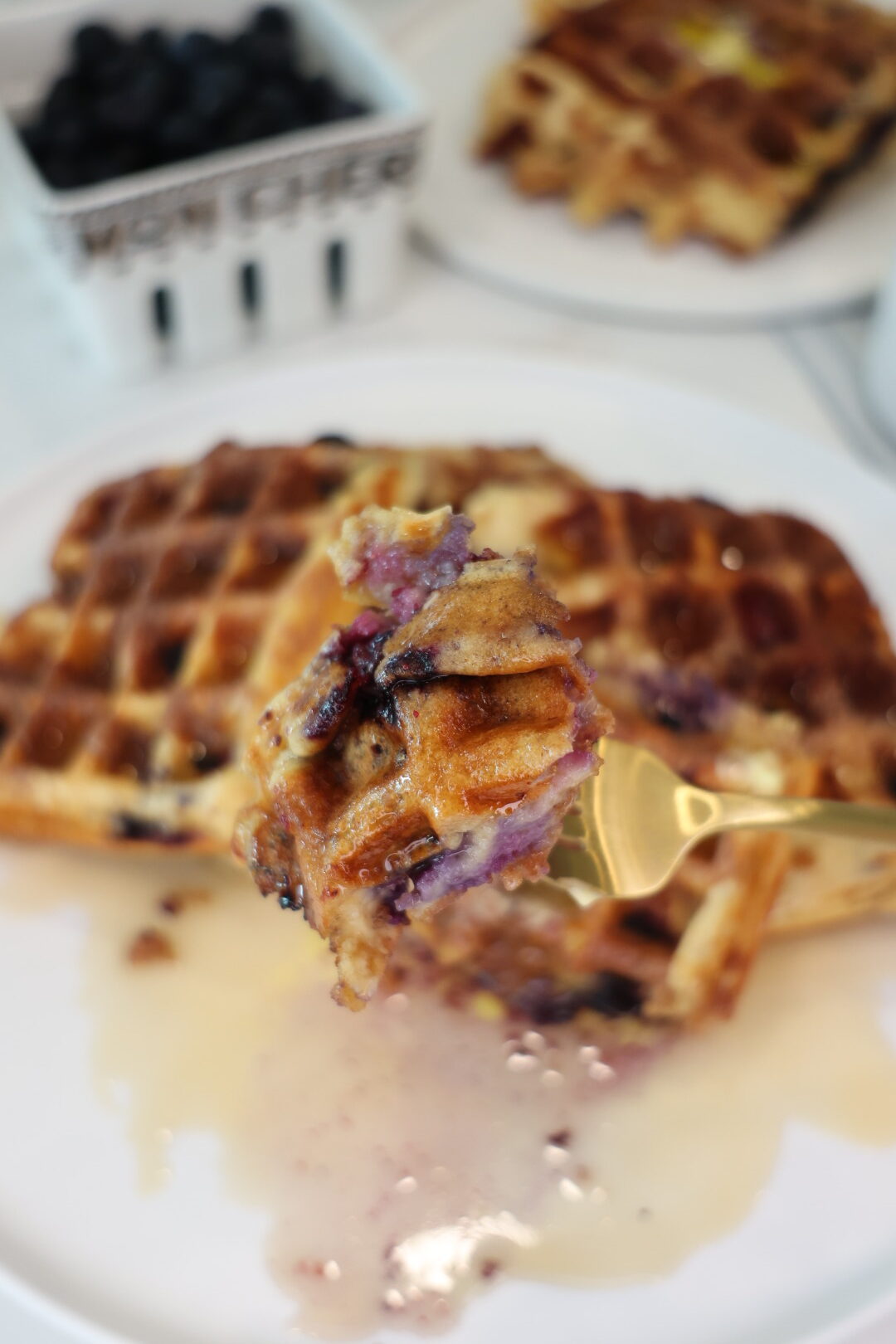 blueberry muffin greek yogurt waffles